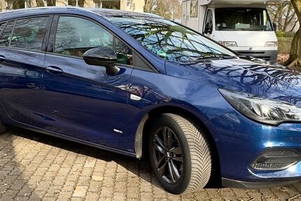 Opel Astra 42.500 km 17.444 &euro; Hamburg 22339