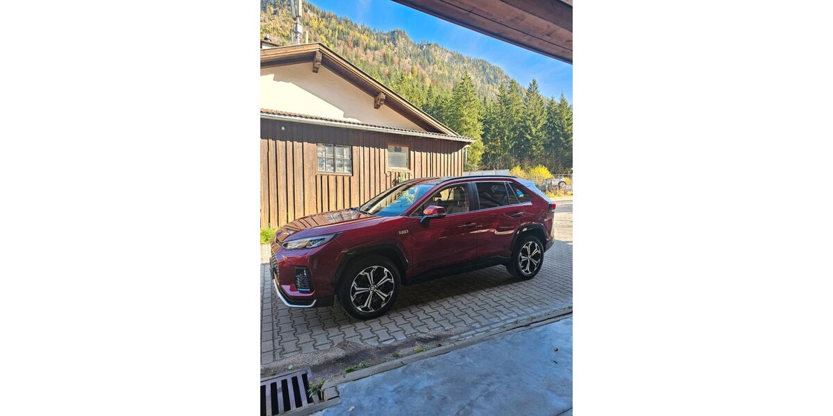 Suzuki Across 9.000 km 39.990 &euro; Ramsau 83486