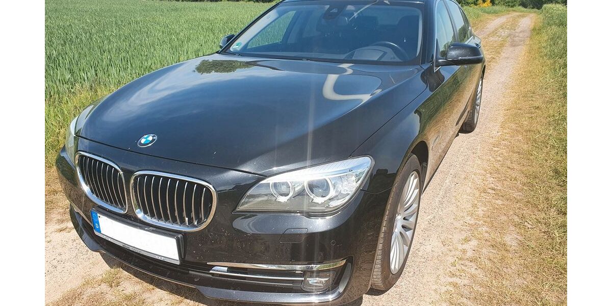 BMW 750 160.000 km 21.800 &euro; Syke 28857