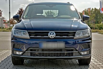 VW Tiguan 63.500 km 21.300 € Dresden 01219
