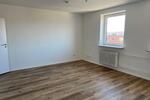 Etagenwohnung Tastrup - 3 Zimmer, 100 m&sup2;, 668&euro; | Angebot:25789708