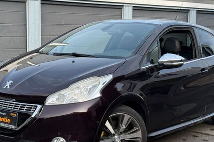 Peugeot 208 130.000 km 5.950 &euro; Bad-Homburg,in der Nähe Frankfurt am Main 61350