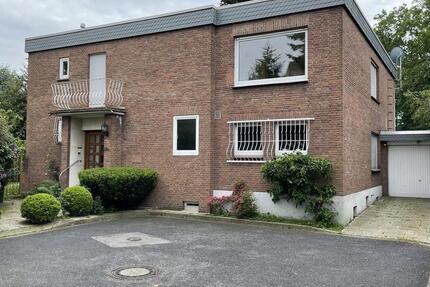 Haus Duisburg Hochheide - 5.5 Zimmer, 191 m&sup2;, 1.900&euro; | Angebot:25324891