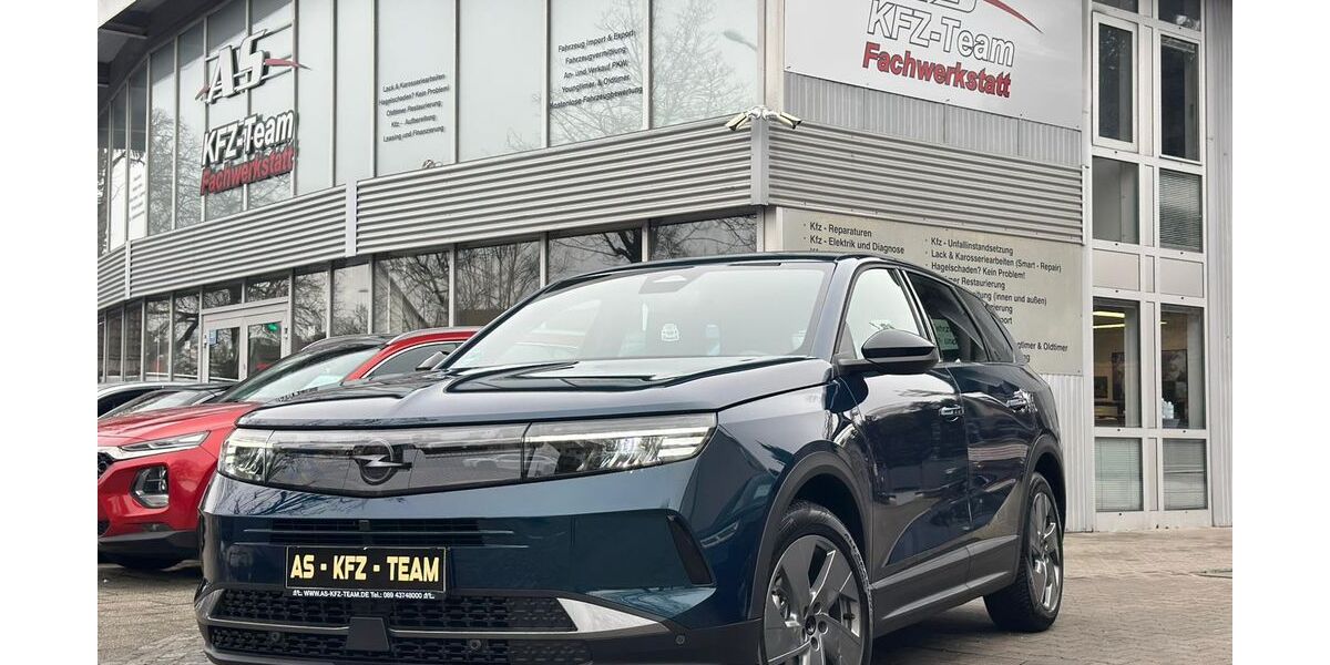 Opel Grandland (X) 1.413 km 29.780 &euro; München - Trudering 81827