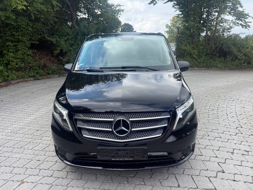 Mercedes-Benz Vito 390.000 km 19.999 € München 81245