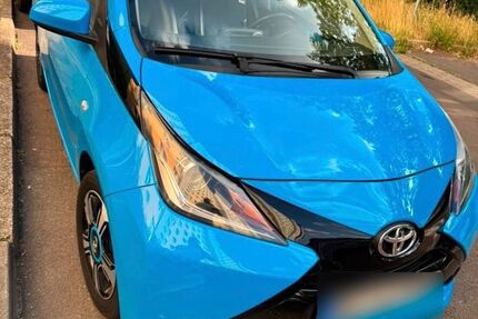 Toyota Aygo (X) 118.500 km 6.500 &euro; Hamburg 21109