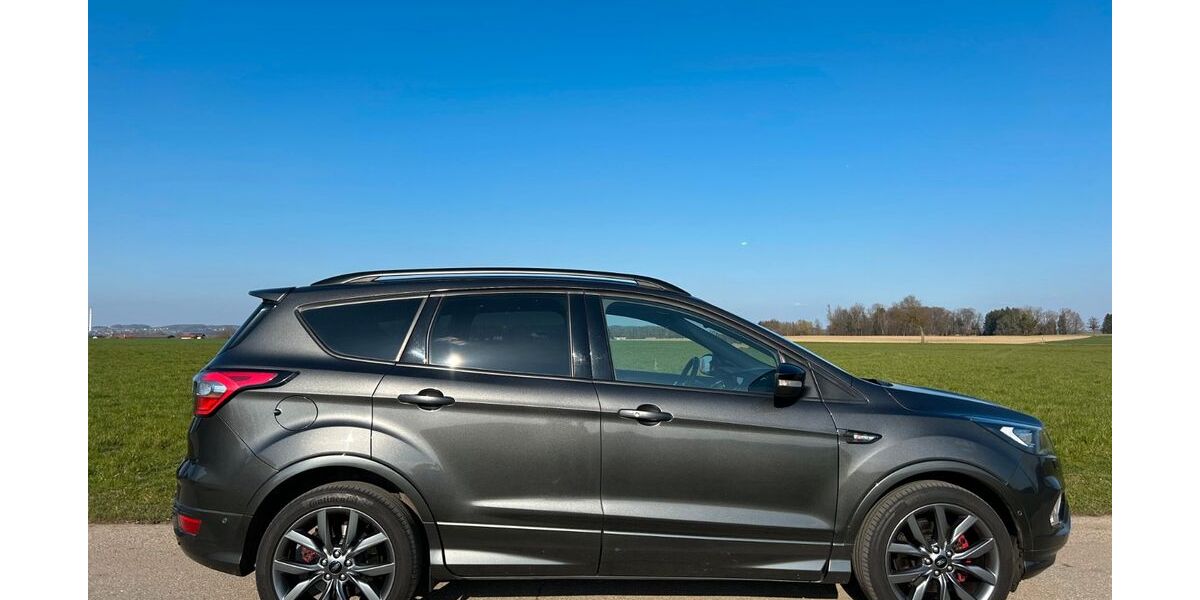 Ford Kuga 74.000 km 20.900 &euro; Kirchanschöring 83417