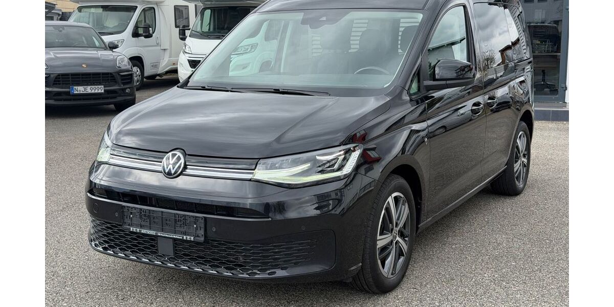 VW Caddy 176.675 km 18.690 &euro; FÜRTH 90763