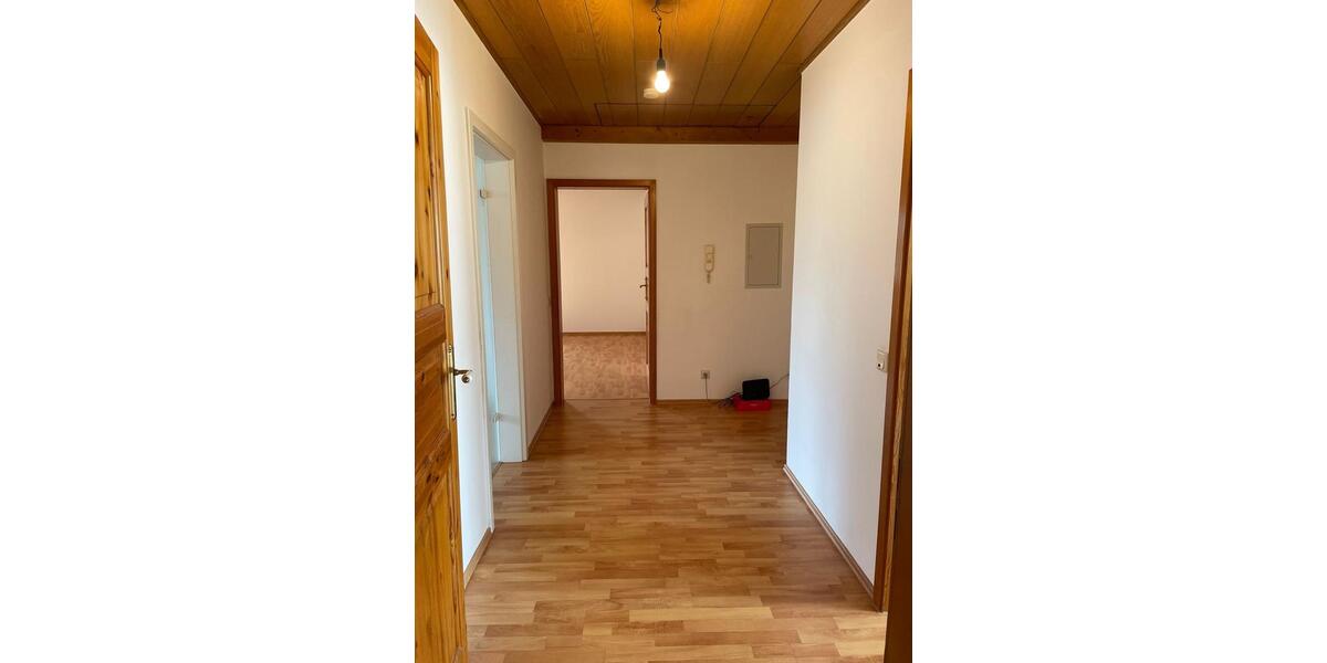 Dachgeschoßwohnung Breitenbach - 5 Zimmer, 110 m&sup2;, 770&euro; | Angebot:26179230
