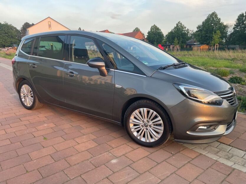 Zafira Tourer