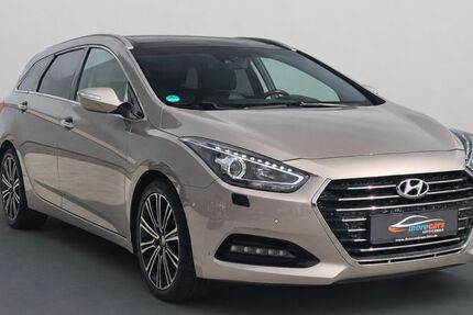 Hyundai i40 102.000 km 11.900 &euro; Hanau 63452