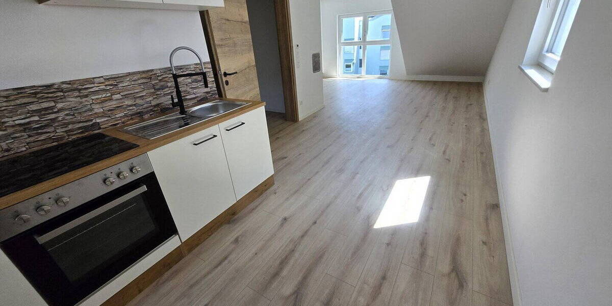 Reihenendhaus Lappersdorf Lorenzen - 6 Zimmer, 173 m&sup2;, 819.000&euro; | Angebot:26023390