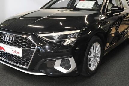 Audi A3 93.500 km 22.880 &euro; Lübeck 23556