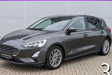 Ford Focus 74.690 km 14.380 &euro; Hoyerswerda 02977