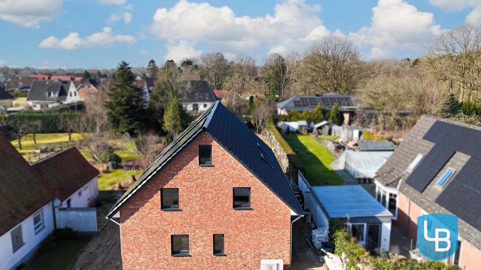Doppelhaushälfte Padenstedt - 5 Zimmer, 134 m&sup2;, 1.950&euro; | Angebot:25613812
