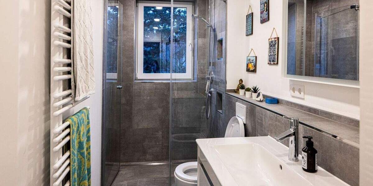 Handschuhsheim - kernsanierte Altbau-Maisonette mit Kamin, Terrasse und besonderem Grundriss 5 zimmer