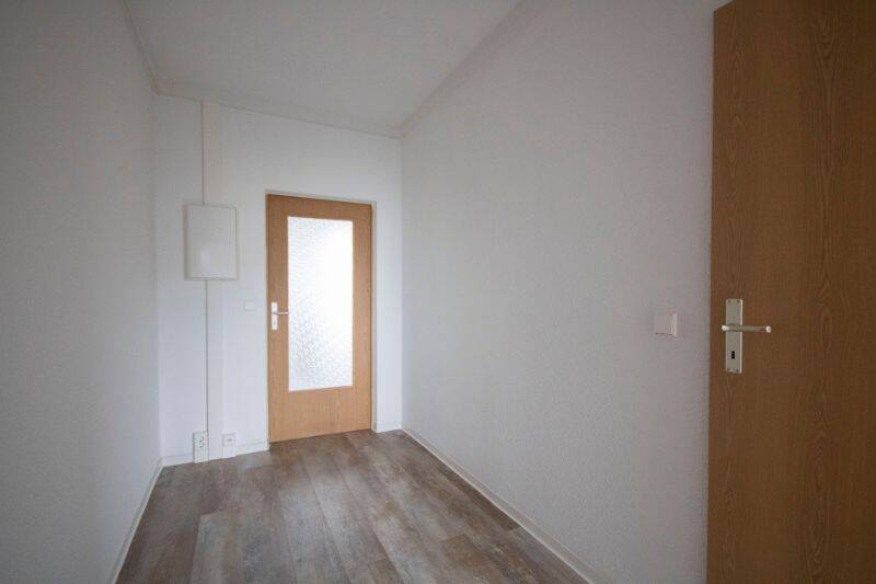 Etagenwohnung Halle (Saale) Silberhöhe - 3 Zimmer, 57 m&sup2;, 335&euro; | Angebot:26437285