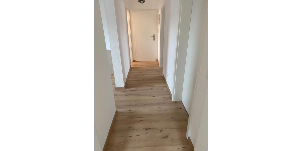 Erdgeschoßwohnung Gerolzhofen - 3 Zimmer, 66 m&sup2;, 560&euro; | Angebot:26695379