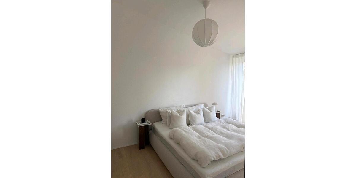 Dachgeschoßwohnung Wiesbaden Dotzheim - 4 Zimmer, 114 m&sup2;, 1.690&euro; | Angebot:24992228