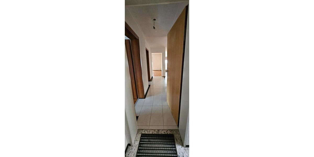 Etagenwohnung Radolfzell am Bodensee - 3 Zimmer, 75 m&sup2;, 1.000&euro; | Angebot:25569299