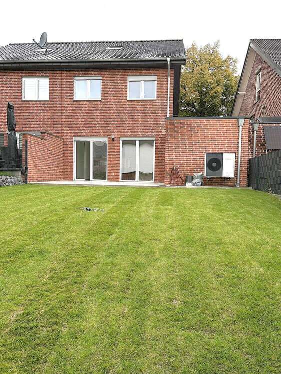 Haus zum Mieten in Herzogenrath 1.700 € 150 m² 5 zimmer