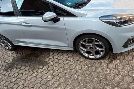 Ford Fiesta 70.000 km 16.800 &euro; Zülpich 53909