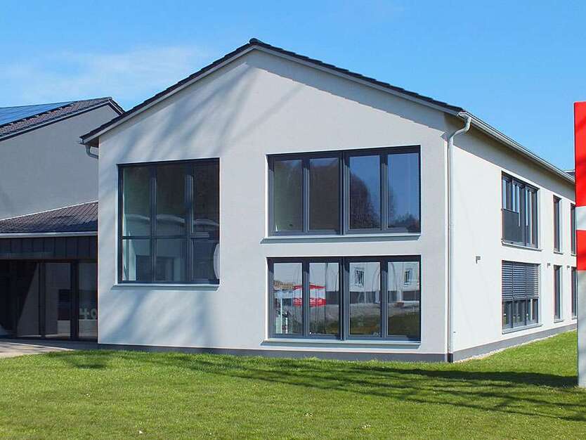 Büro in Günzach 1.250 € 151.9 m²