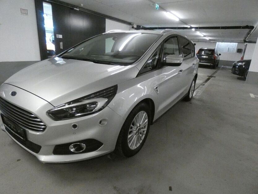 S-Max