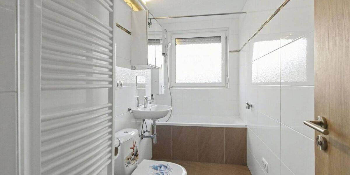 Etagenwohnung Stuttgart Rot - 2 Zimmer, 56 m&sup2;, 160.000&euro; | Angebot:26852850