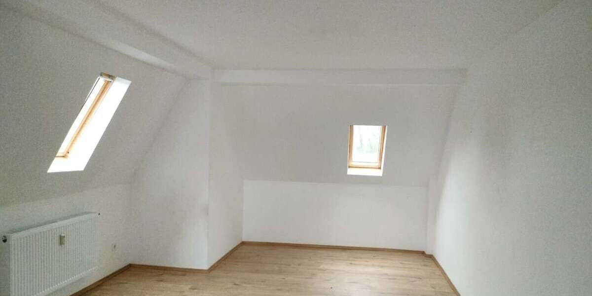 3,5-Zimmer-Dachgeschosswohnung in HammHerringen – Vermietet und top-modernisiert 3.5 zimmer