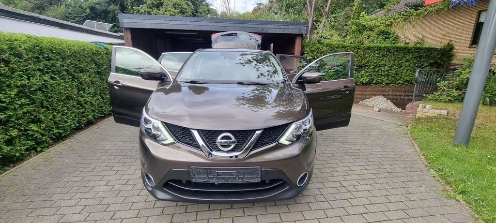 Nissan Qashqai 102.800 km 12.900 € Wittmund 26409