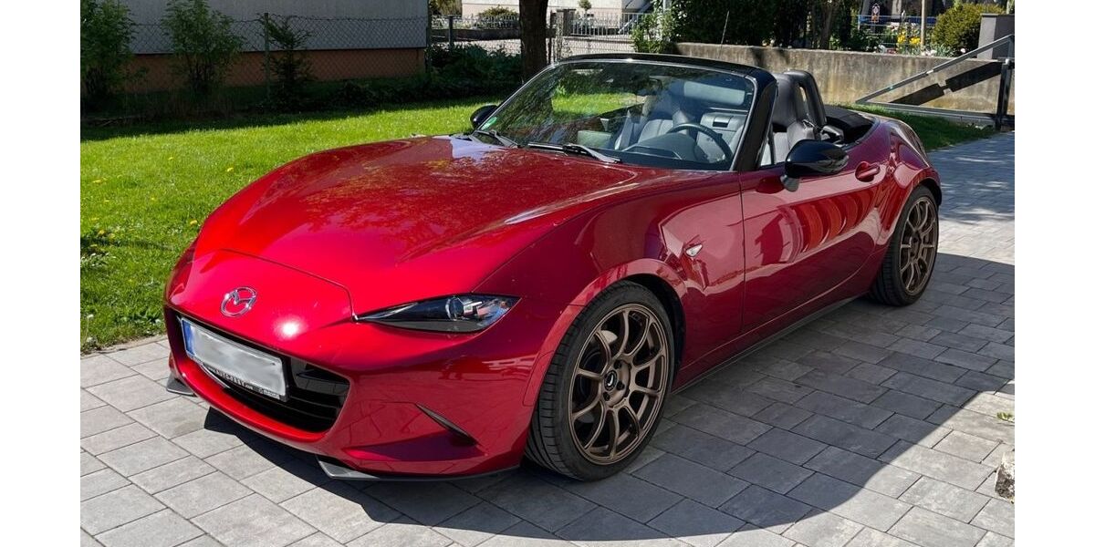 Mazda MX-5 60.000 km 23.500 &euro; Asbach-Bäumenheim 86663