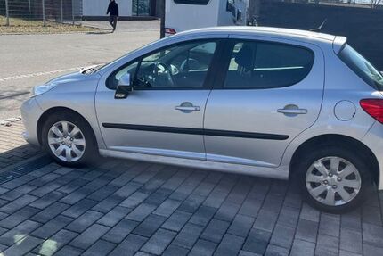 Peugeot 207 139.800 km 2.700 &euro; Bad-Dürrheim 78073