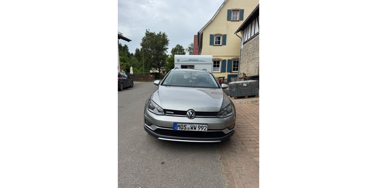VW Golf 188.000 km 8.200 &euro; Schefflenz 74850