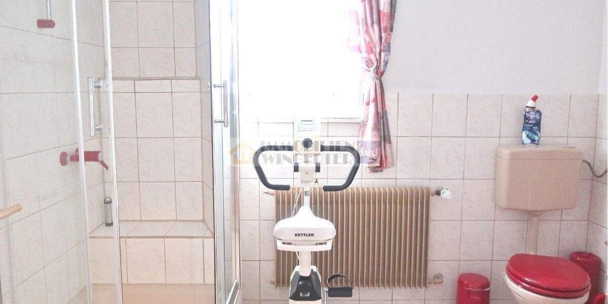 Doppelhaushälfte Regensburg Kasernenviertel - 6 Zimmer, 147 m&sup2;, 725.000&euro; | Angebot:25702513