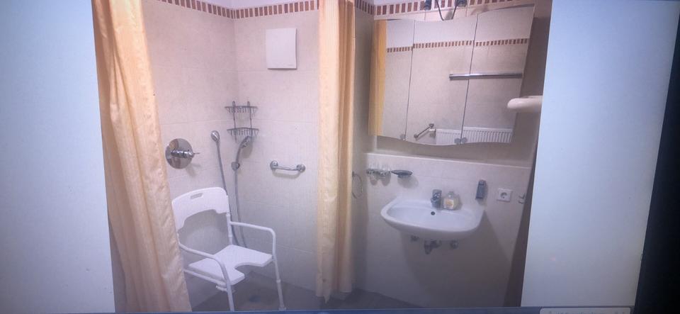 Etagenwohnung Wörth am Rhein - 2 Zimmer, 64 m&sup2;, 215.000&euro; | Angebot:26375832