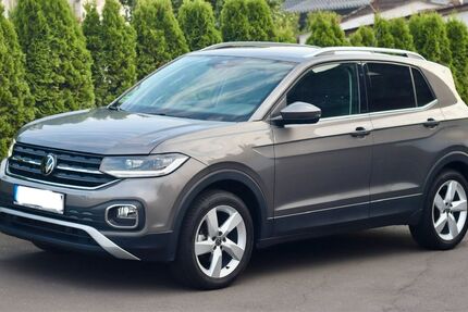 VW T-Cross 30.600 km 22.200 € Staufenberg 35460