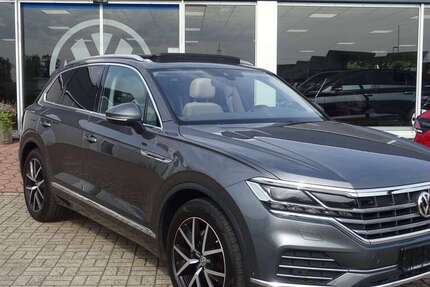 VW Touareg 84.287 km 41.395 &euro; Schermbeck 46514