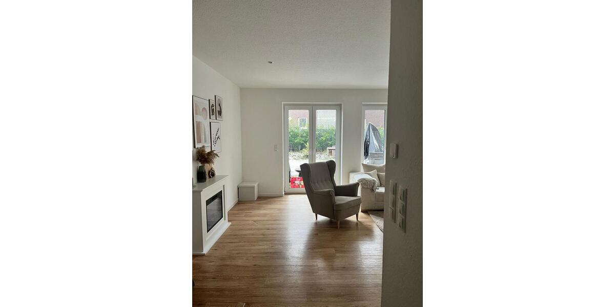 Doppelhaushälfte Cloppenburg - 6 Zimmer, 125 m&sup2;, 1.500&euro; | Angebot:24990839