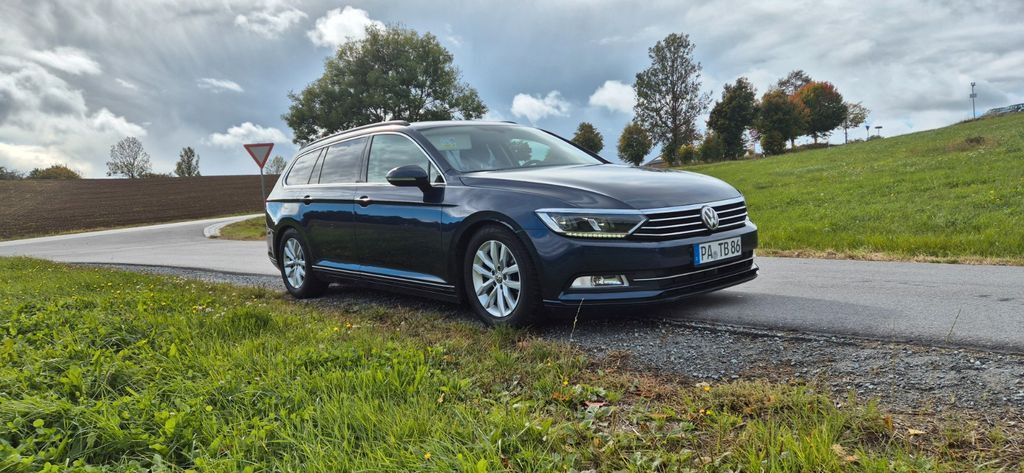 VW Passat 219.500 km 9.900 € Hofkirchen 94544