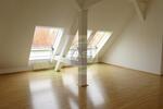 Dachgeschoßwohnung Zwickau - 2 Zimmer, 58 m&sup2;, 349&euro; | Angebot:24877898