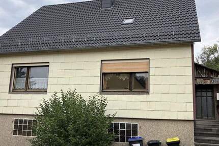 Haus Freisen Eitzweiler - 7 Zimmer, 143 m&sup2;, 108.000&euro; | Angebot:25337824