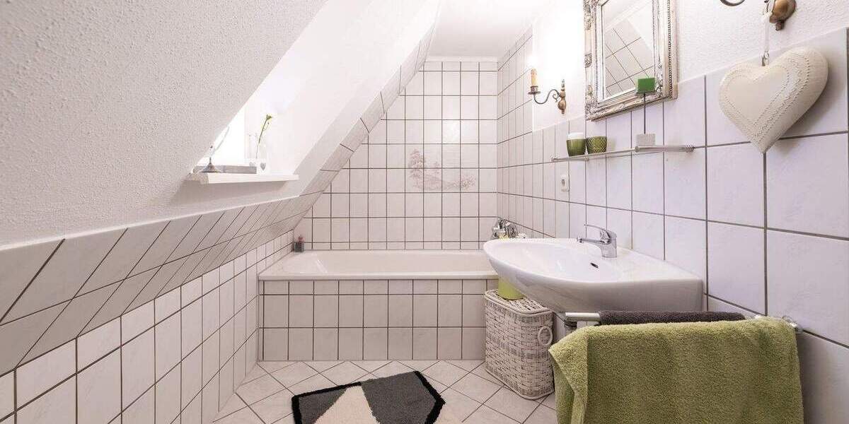 Einfamilienhaus Niebüll - 3 Zimmer, 145 m&sup2;, 398.000&euro; | Angebot:25706563