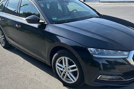 Skoda Octavia 79.000 km 19.400 &euro; Wittgert 56237