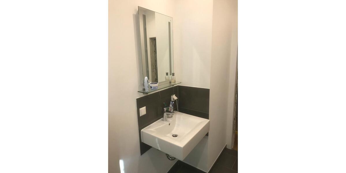 Erdgeschoßwohnung Ludwigshafen am Rhein Ludwigshafen-Oggersheim - 3 Zimmer, 100 m&sup2;, 1.200&euro; | Angebot:26392486