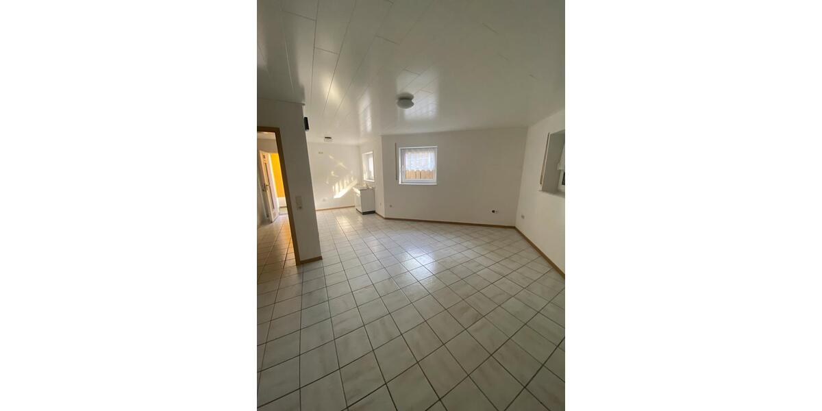 Etagenwohnung Badem - 1 Zimmer, 35 m&sup2;, 300&euro; | Angebot:26410480