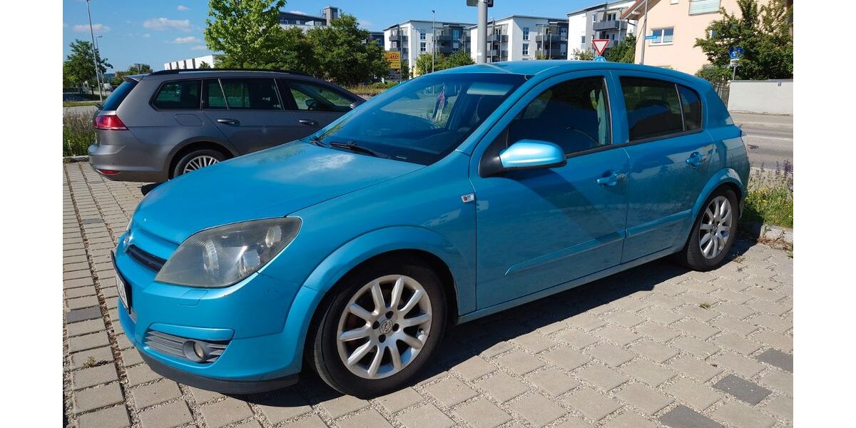 Opel Astra 112.000 km 900 &euro; Mühldorf A. Inn 84453
