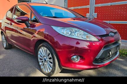 Ford Fiesta 211.000 km 2.300 &euro; Fellbach 70736