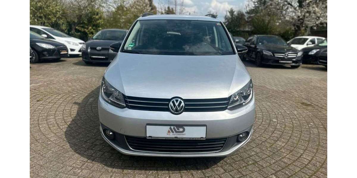 VW Touran 216.000 km 6.999 &euro; Ibbenbüren 49477