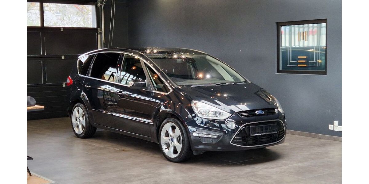 Ford S-Max 185.000 km 5.999 &euro; Gäufelden 71126